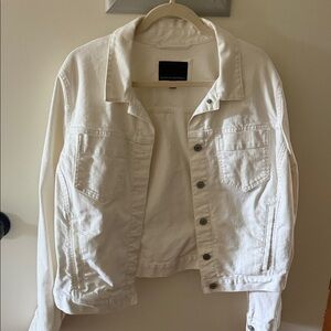 Banana Republic Women's Cream Jean Jacket (XL)
